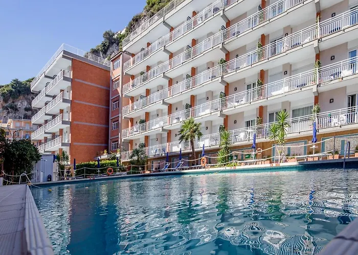 Aparthotel Angelina 3*